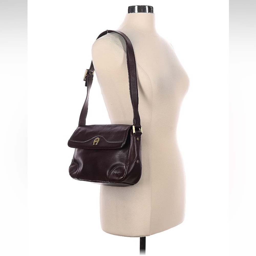 Deep Burgundy 100% Leather Shoulder Bag by Etienne Aigner